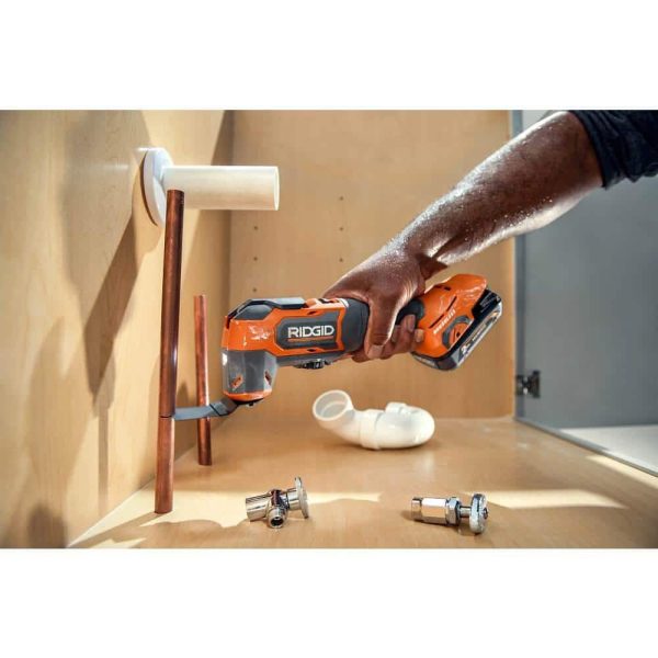 18V Brushless Cordless Oscillating Multi-Tool with (2) 4.0 Ah Batteries, 18V Charger, and Bag R86240B-AC93044SBN - Image 6