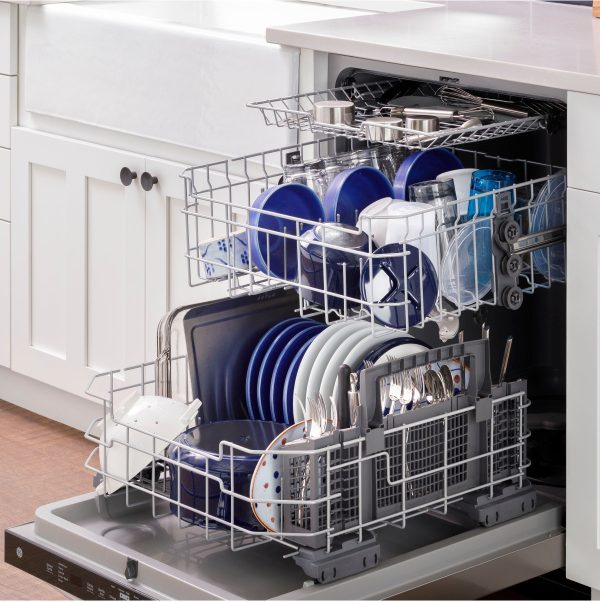 GE - Top Control Built-In Dishwasher with 3rd Rack, 50 dBA - Stainless steel - Image 3