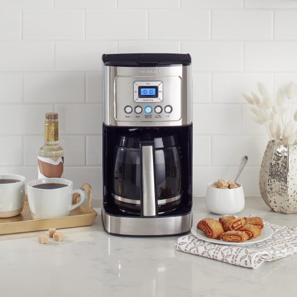 Cuisinart DCC 3200 PerfecTemp Programmable Coffeemaker - Image 3