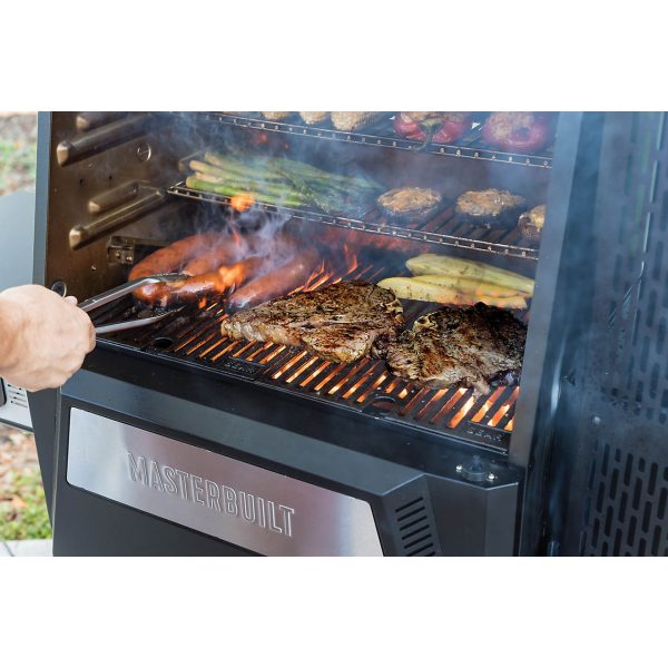 Masterbuilt Gravity Series 560 Digital Charcoal Grill & Smoker - Image 2