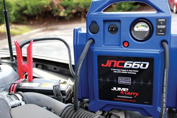 Clore Automotive Llc JNC660 1700 Peak Amp 12 Volt Jump Starter - Image 2