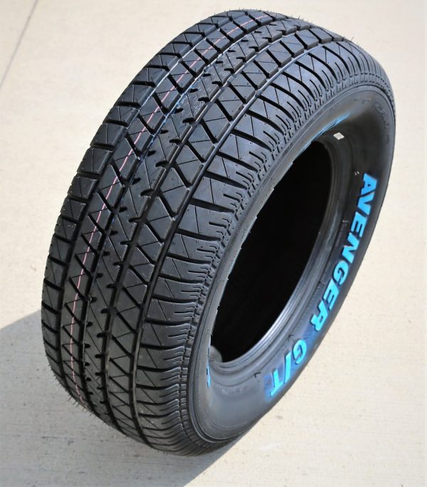 Tire Mastercraft Avenger G/T 255/60R15 102T AS All Season A/S