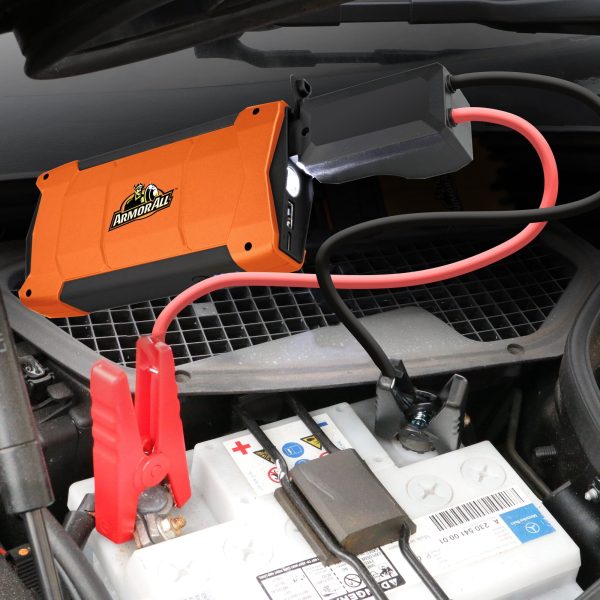 Armor All Emergency Jump Starter Power, 3 Different Emergency LED Lights, 600 Amps, 7200 mAh - Image 2