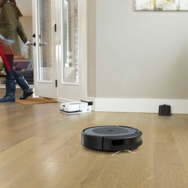 iRobot Roomba i3 EVO (3150) Wi-Fi Connected Robot Vacuum - Neutral - Image 10