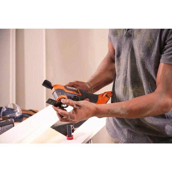 18V Brushless Cordless Oscillating Multi-Tool with (2) 4.0 Ah Batteries, 18V Charger, and Bag R86240B-AC93044SBN - Image 8