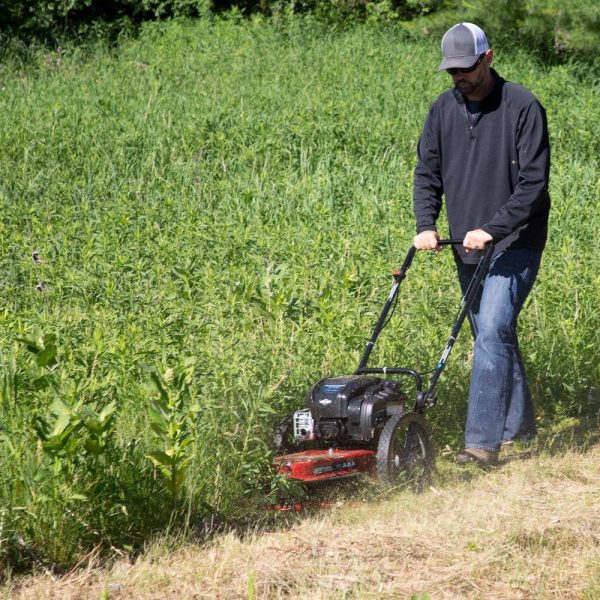 Toro 58620 22 in. 163cc Walk Behind String Mower， Cutting Swath with 4-Cycle Briggs and Stratton Engine - Image 7