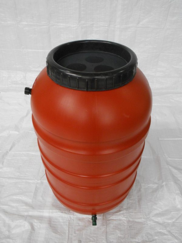 UpCycle Products 55 Gallon Terra-Cotta Rain Barrel - Image 3